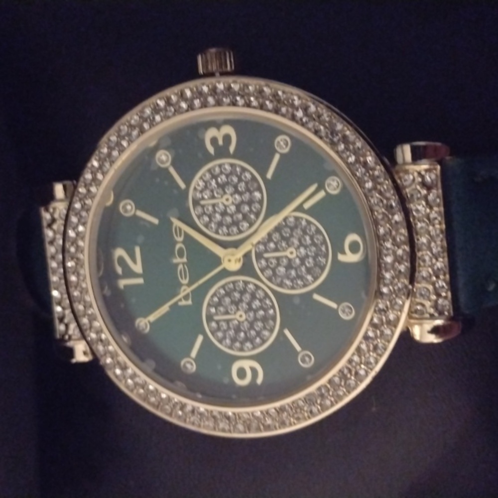 Watch - Picture 4 of 7